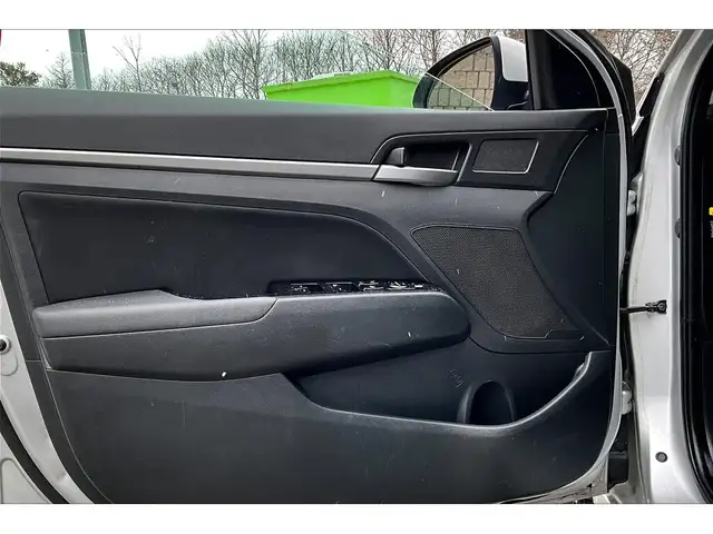 2017 Hyundai Elantra GL | HeatedSeats | BlindSpot | CarPlay | FW - Photo 18