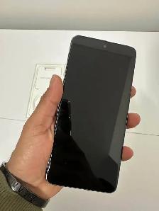 Google Pixel 8 Pro 256GB – AirPods & Adapter Included – Delivery