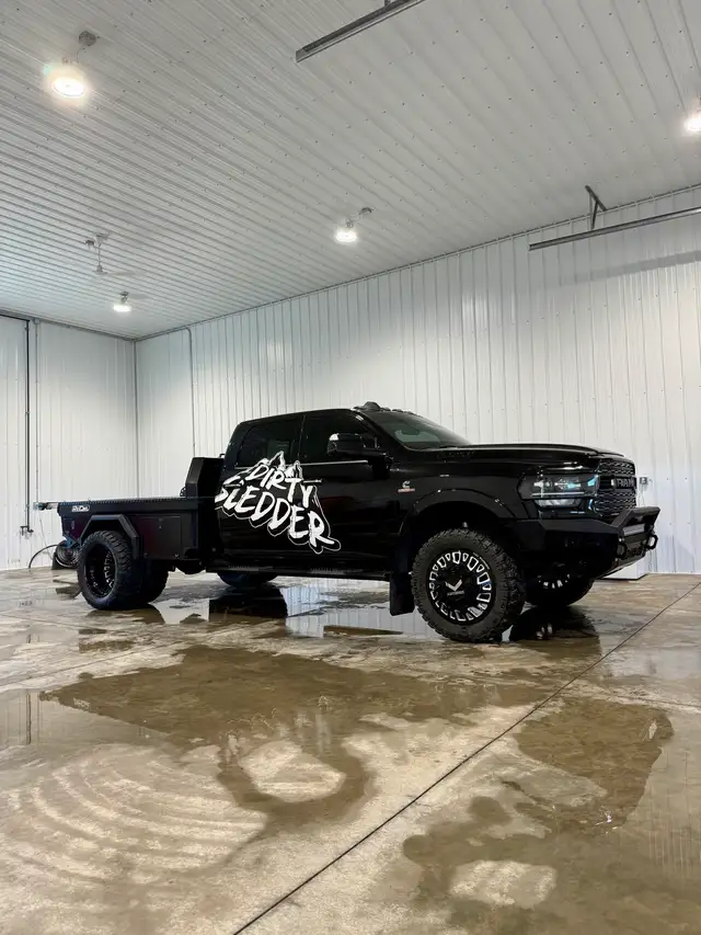 2022 Ram 3500 Limited DRW - Photo 9