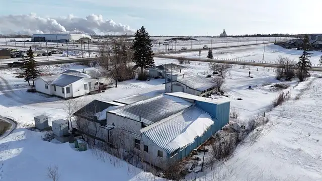 Commercial Land for Sale - Lloydminster, Sk. - Photo 2