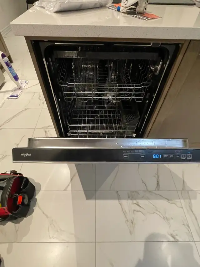 Dishwahser installation / hook up