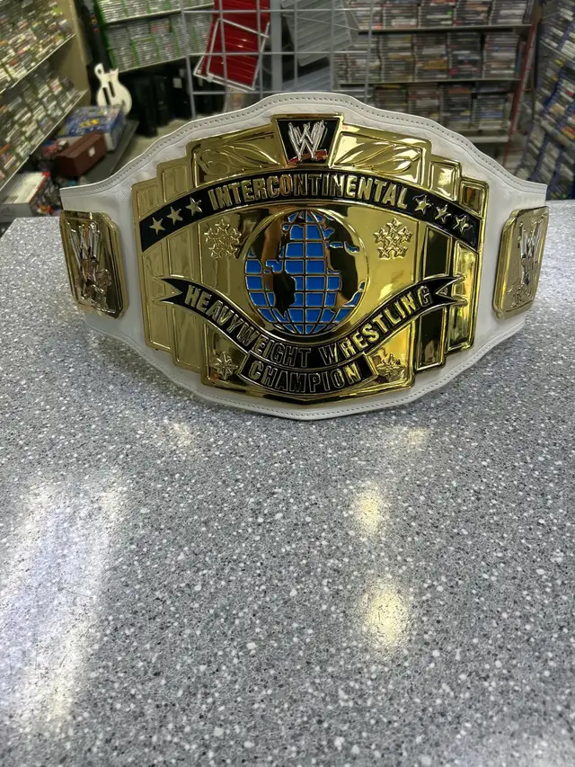 WWE Intercontinental heavyweight Champ 2012 Figures Toy Co