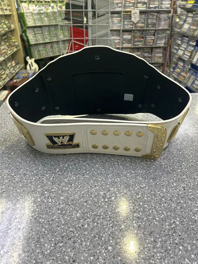 WWE Intercontinental heavyweight Champ 2012 Figures Toy Co - Photo 2