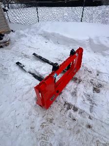 Snow Pushers/ Implements Available- Made in Ontario - Photo 7