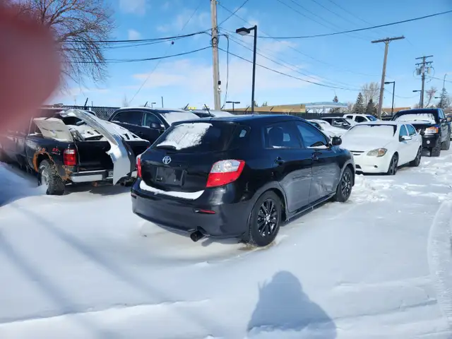 2013 Toyota Matrix FWD Manual - Safetied, 2 Sets Tires $7850 - Photo 3