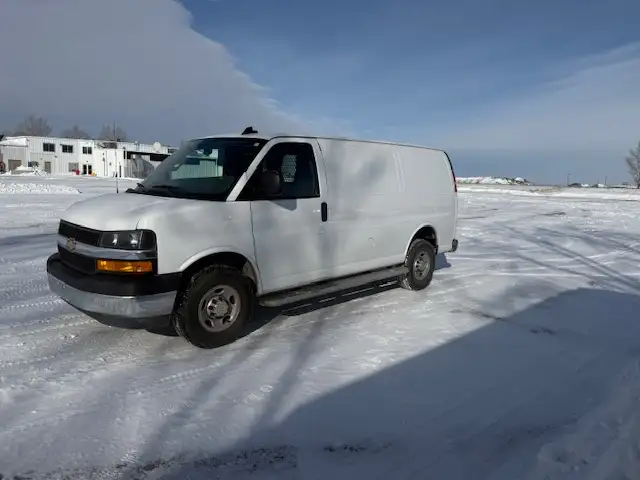 2024 CHEV EXPRESS CARGO VAN