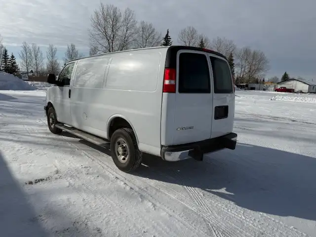 2024 CHEV EXPRESS CARGO VAN - Photo 6