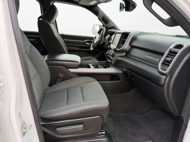 2022 Ram 1500 Big Horn 4x4 Quad Cab 6'4' Box - Photo 14