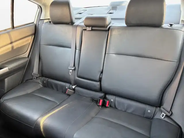 2015 Subaru Impreza 4dr Sdn CVT 2.0i w/Sport Pkg - Photo 17