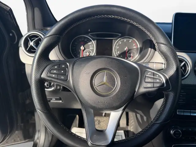 2016 Mercedes-Benz B-Class 4dr HB B 250 Sports Tourer 4MATIC - Photo 11