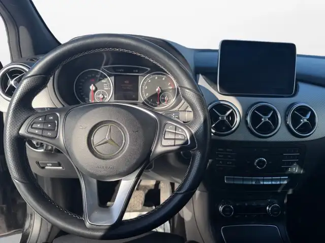 2016 Mercedes-Benz B-Class 4dr HB B 250 Sports Tourer 4MATIC - Photo 13