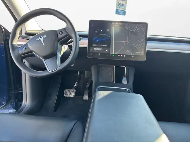 2021 Tesla Model Y Long Range AWD Dual Motor - Photo 11