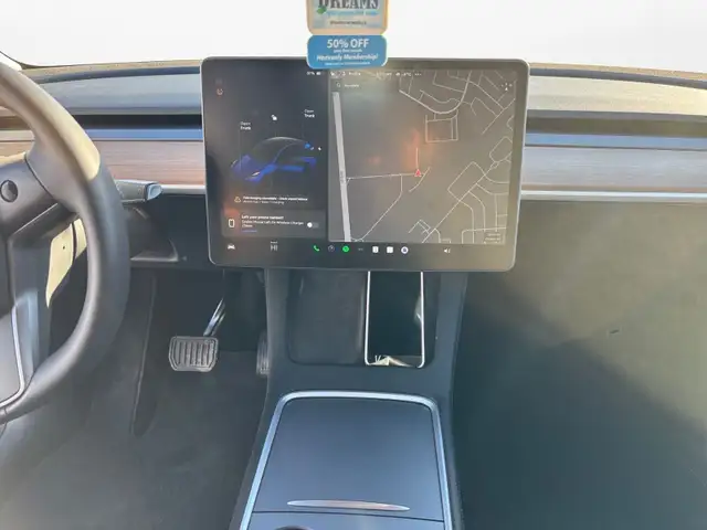 2021 Tesla Model Y Long Range AWD Dual Motor - Photo 17