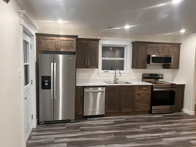 New 2-Bedroom Apartment off downtown - Photo 11