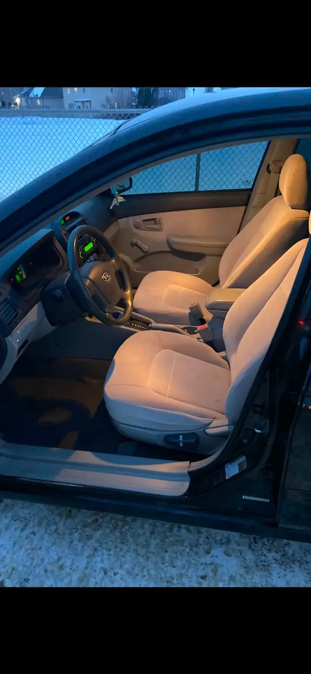 LOW KM KIA SPECTRA - Photo 2