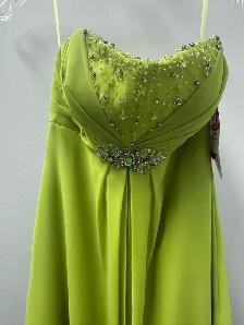 Formal Dress - Photo 2