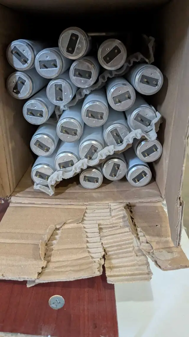 fluorescent bulbs - Photo 4