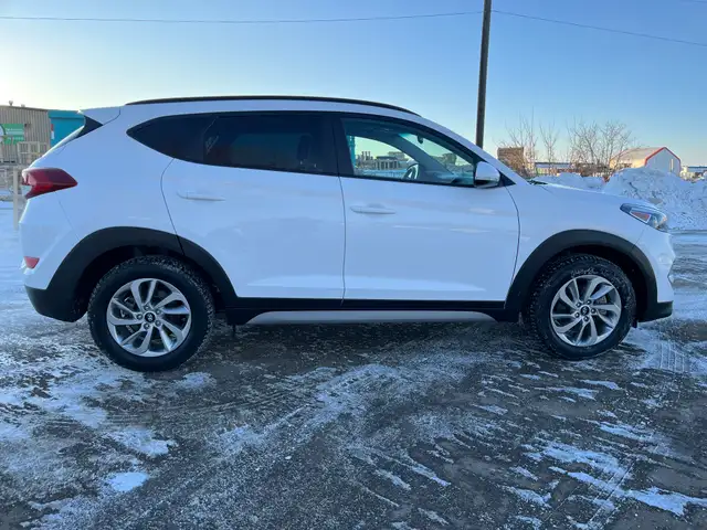 2018 Hyundai Tucson SE - Photo 6