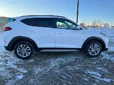 2018 Hyundai Tucson SE - Photo 6