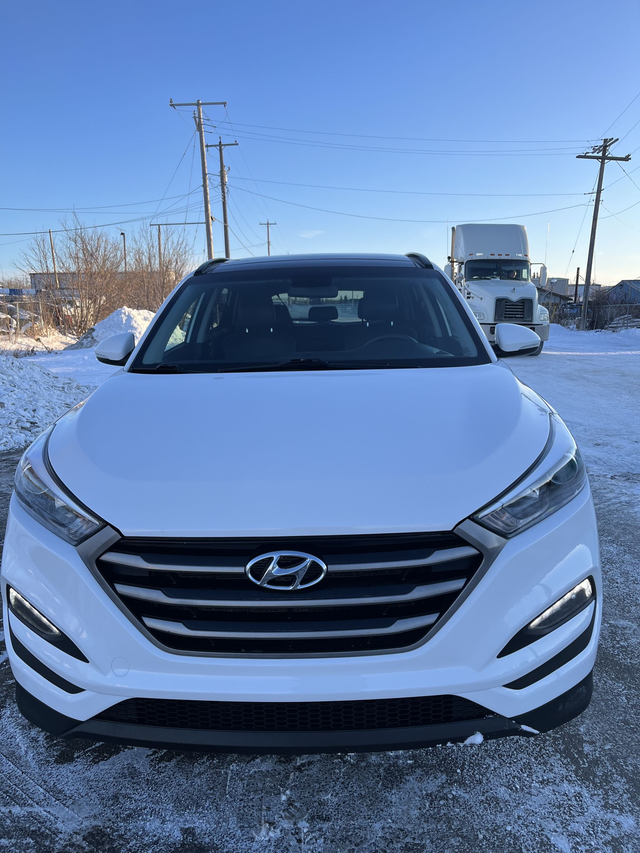 2018 Hyundai Tucson SE - Photo 8