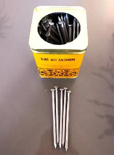 A box of brand new 4-inch nails (over 50pcs) - Photo 2
