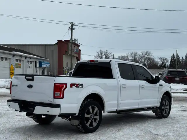 2016 Ford F-150 XLT Sport Super Crew FX4 ONLY 141,000KMS - Photo 5