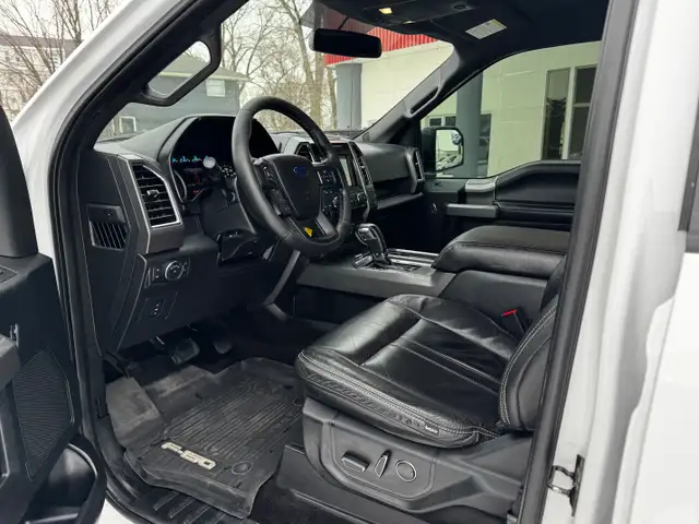 2016 Ford F-150 XLT Sport Super Crew FX4 ONLY 141,000KMS - Photo 10