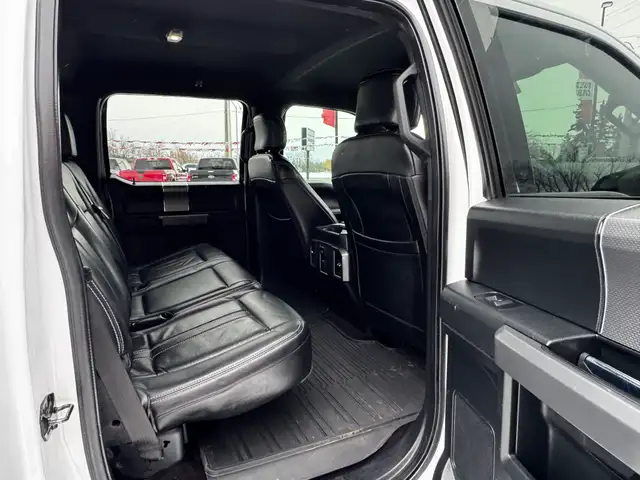 2016 Ford F-150 XLT Sport Super Crew FX4 ONLY 141,000KMS - Photo 14