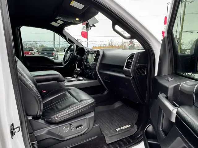 2016 Ford F-150 XLT Sport Super Crew FX4 ONLY 141,000KMS - Photo 15