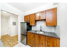 1 Bedroom Apartment for Rent - 155 19TH ST E