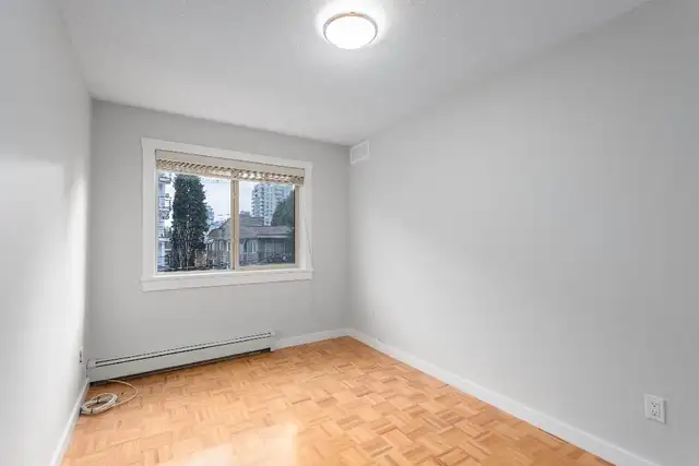 1 Bedroom Apartment for Rent - 155 19TH ST E - Photo 4