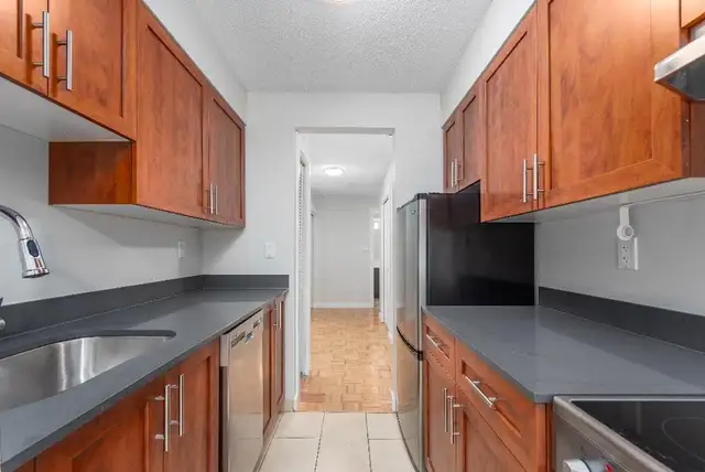 1 Bedroom Apartment for Rent - 155 19TH ST E - Photo 15