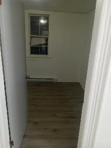18 Cedar St #1- Large 2 Br Flat, North, Laundry hookups - Photo 6