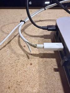 Apple Mac Mini Late 2014   Apple Cinema Display - PRICED TO GO! - Photo 4