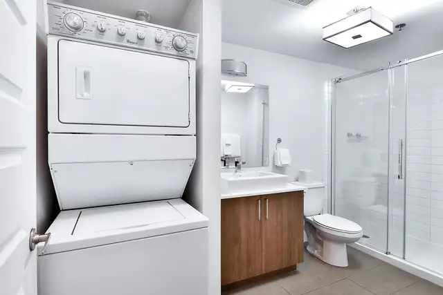 B&C Apartments - 2 Bedroom available at 1255 rue De Bullion, Mon - Photo 7