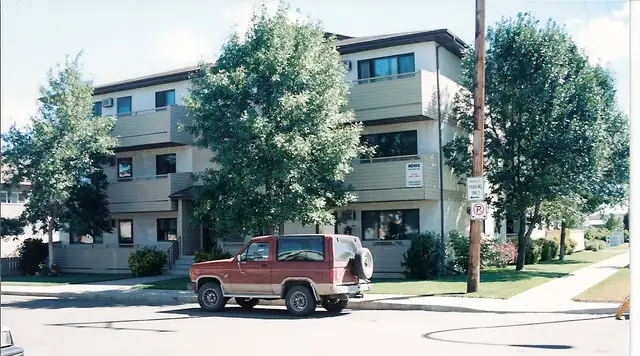 LARGE 1 BEDROOM - 3837 LUTHER PLACE (COLLEGE PARK)