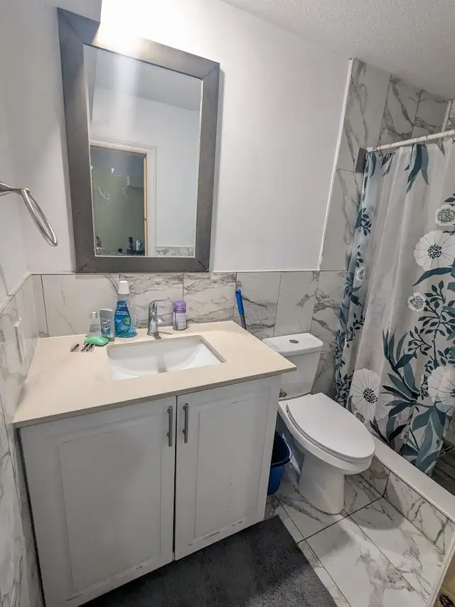 Basement studio apartment in Barrhaven, All inclusive. ASAP - Photo 6