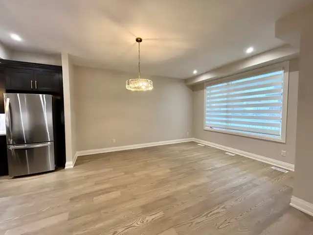 ALL UTILITIES INCLUDED 4 Bed 3.5 Bath Unit in Niagara Falls! - Photo 4