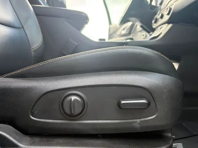 2019 GMC TERRAIN SLT - LEATHER SEATS - SUNROOF - LUGGAGE RACK - Photo 17