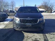 2016 Kia Sedona LX 8 Passengers - Photo 2