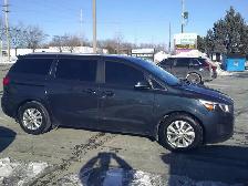 2016 Kia Sedona LX 8 Passengers - Photo 8