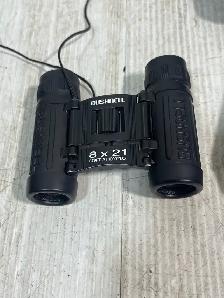 Bushnell Binoculars - Photo 4