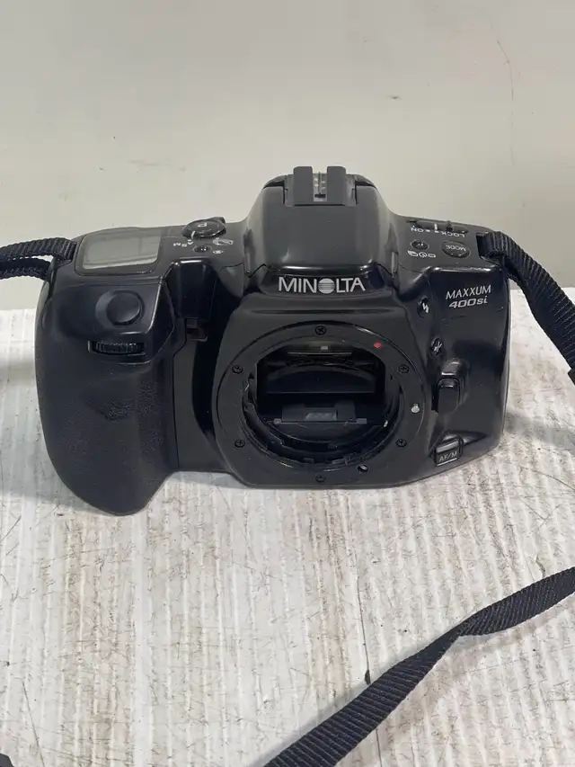 Minolta Maxxum 400si