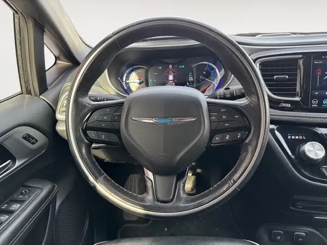 2019 Chrysler Pacifica Hybrid Limited NAVIGATION BACKUP CAMERA/F - Photo 14