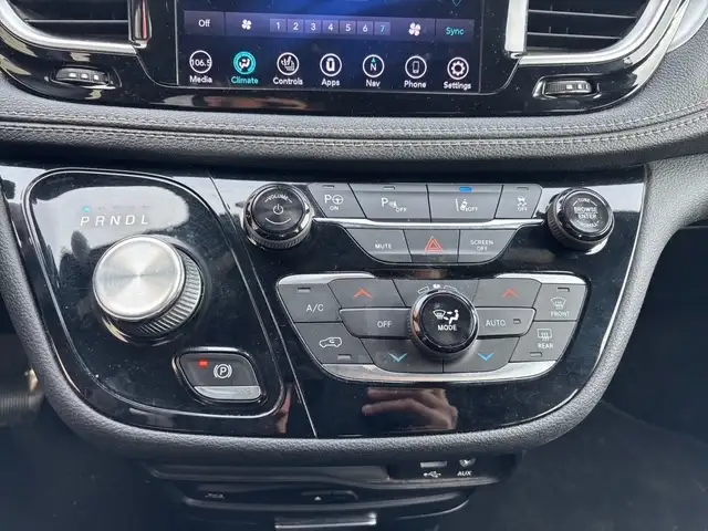 2019 Chrysler Pacifica Hybrid Limited NAVIGATION BACKUP CAMERA/F - Photo 18