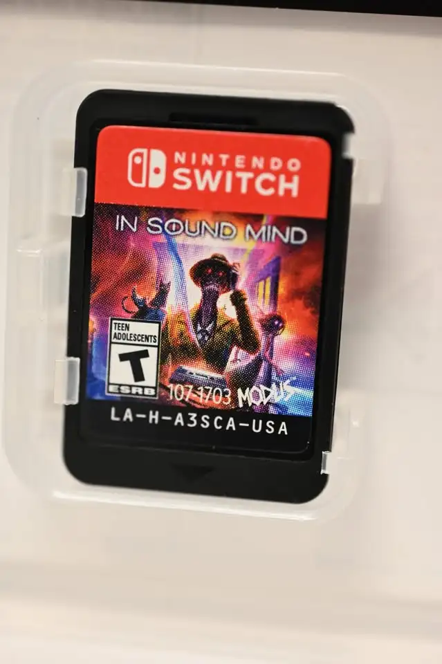 Nintendo Switch Game In Sound Mind Deluxe Edition USED good - Photo 6