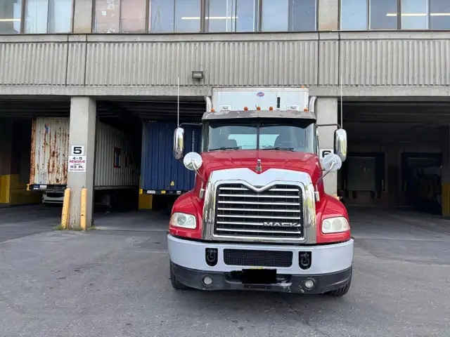 Mack Pinnacle 2015 - Photo 5