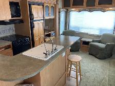 Prowler 2007 Fleetwood Travel Trailer - Photo 3