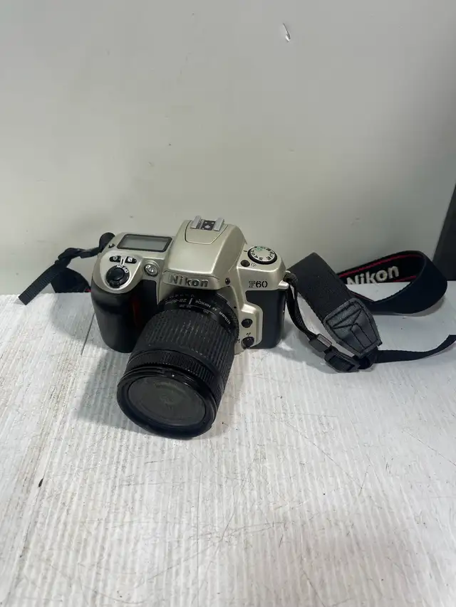 Nikon F60 SLR Camera