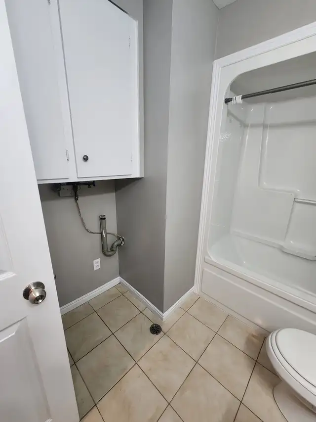 Hanmer 3 Bedroom Apartment Available Immediately - Photo 3